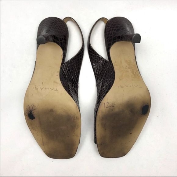 TAHARI Robin 1 Brown Snakeskin Slingback Heels. Peep toe in a size 7 - Picture 8 of 8